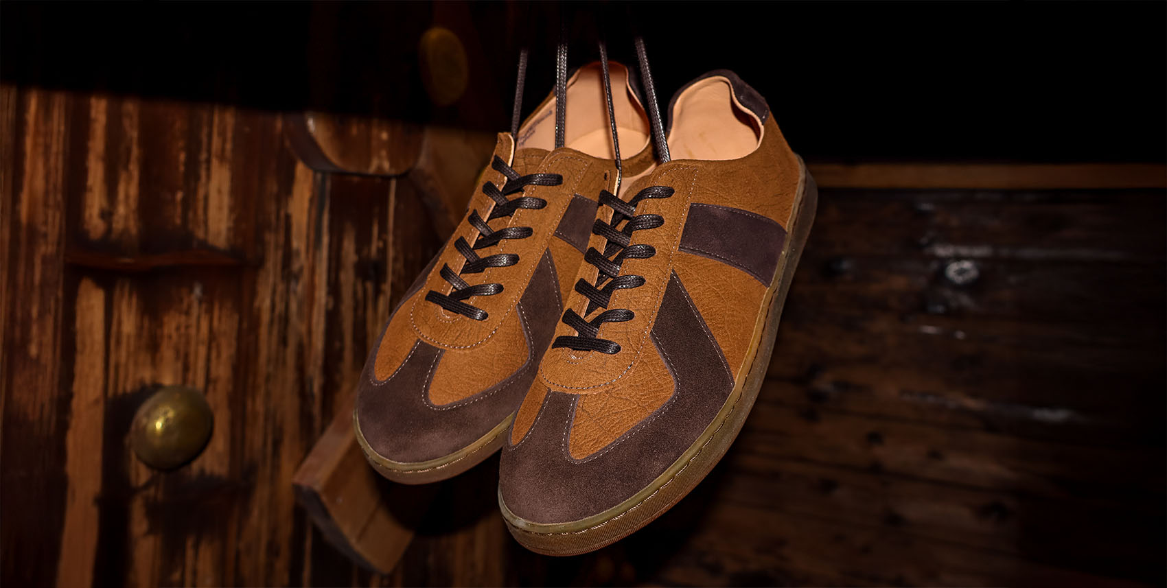 靴 Guild of crafts Hall & Marks Collete 8.5 Shoe of the Month: April 2026 - Bjorn's Adnitt GAT – Crown Northampton