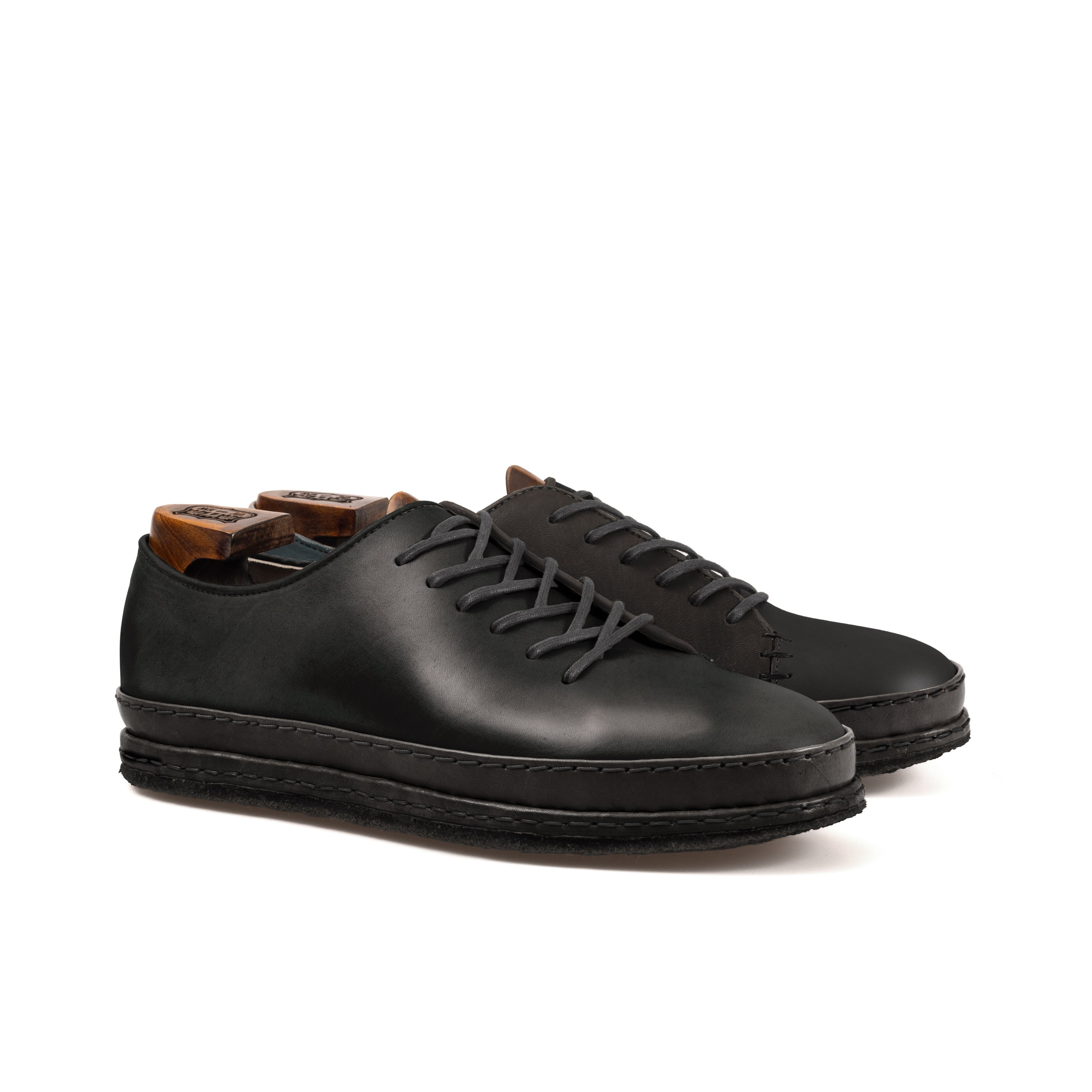 Ernest Wholecut - Horween Black Shell Cordovan