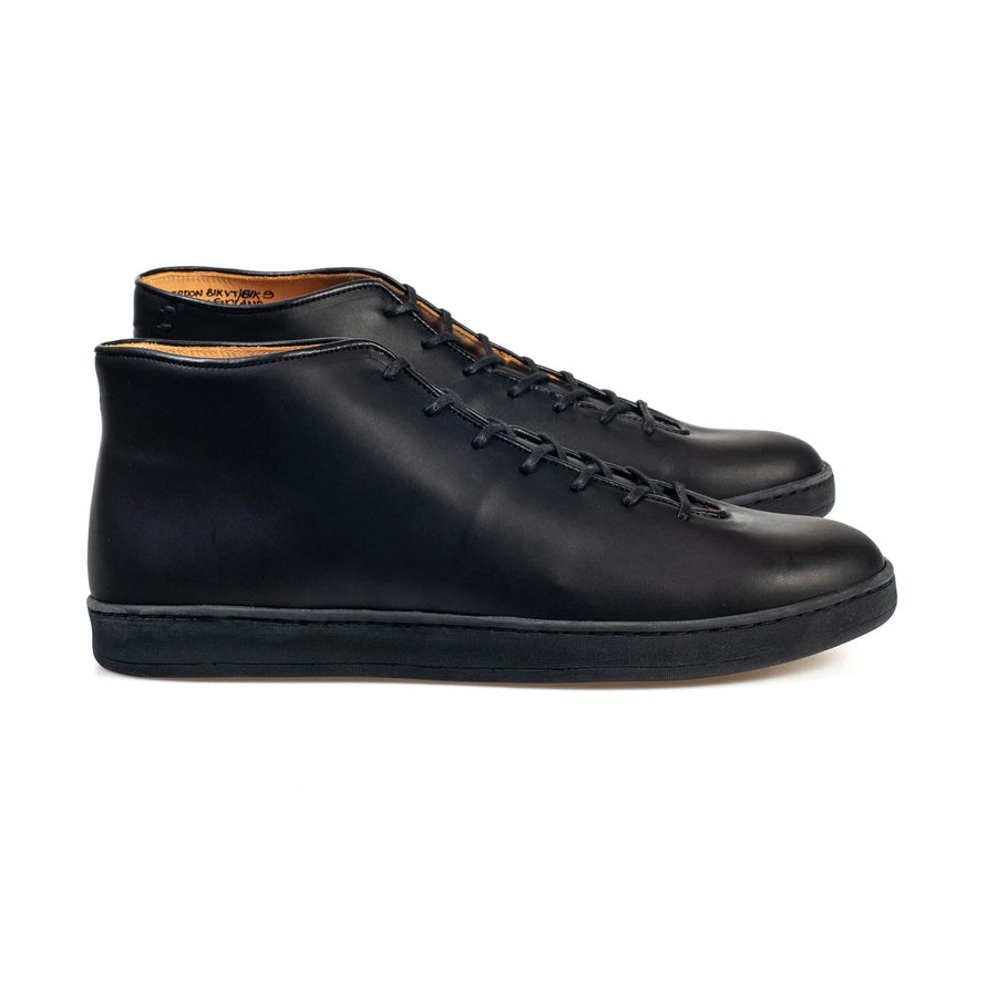 Everdon Wholecut Mid - Black Veg Tan Calf