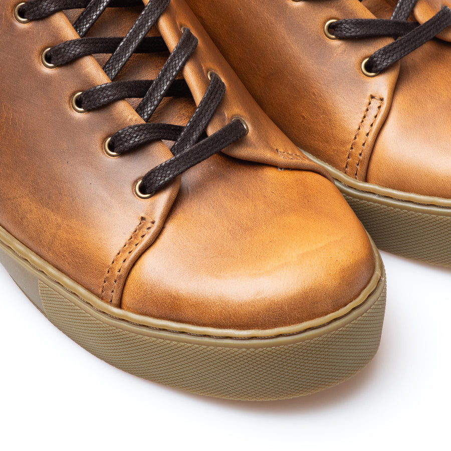 Overstone Hi Derby - Horween Sunflower Chromexcel