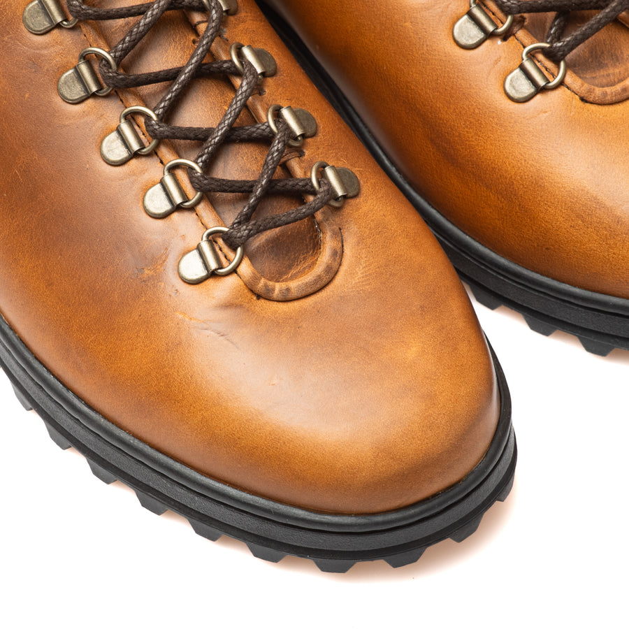 Everdon 'Rambler' Wholecut Mid - Horween Sunflower Chromexcel