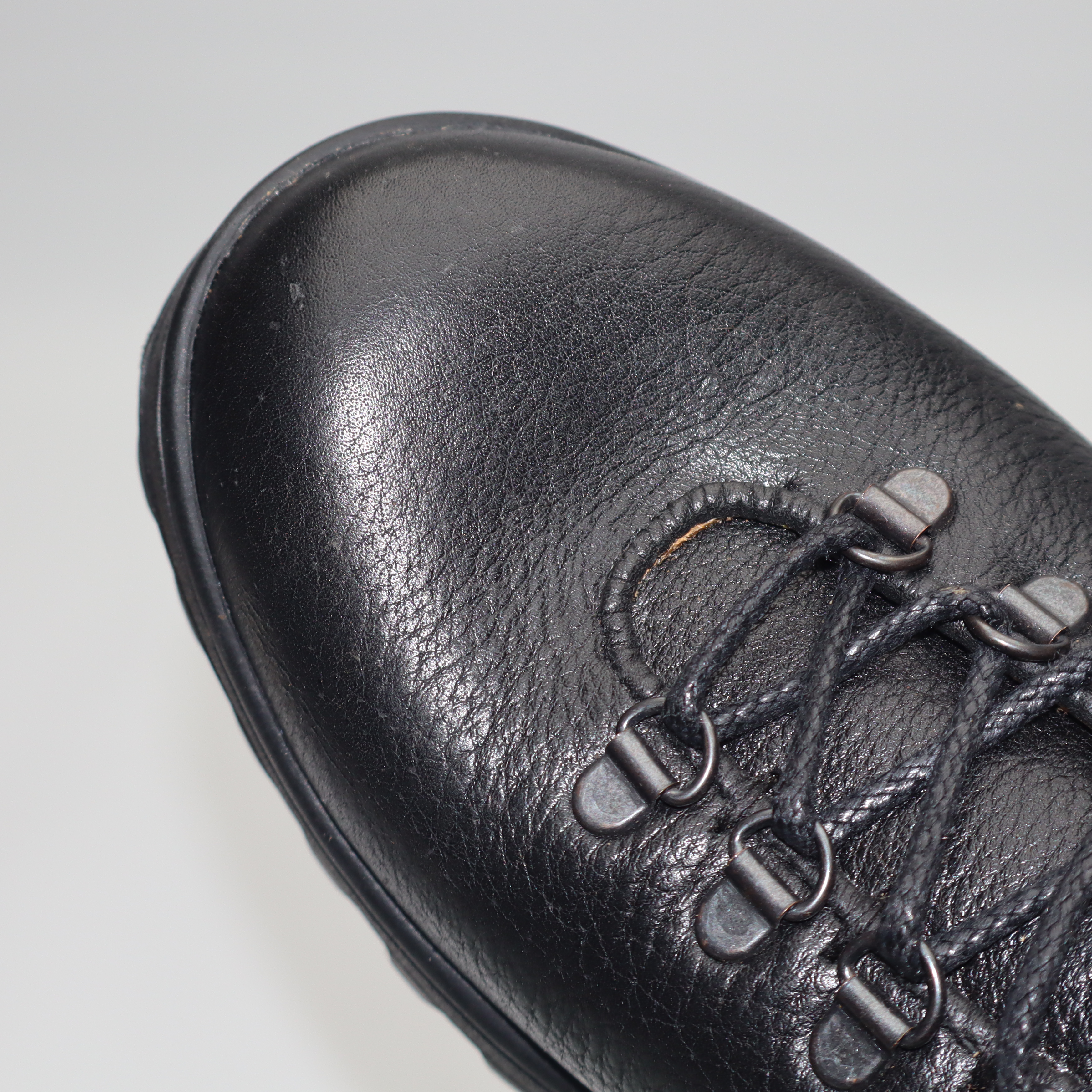 Everdon 'Rambler' Wholecut Mid - Limited Edition Black Norwegian Ox - SRE 59