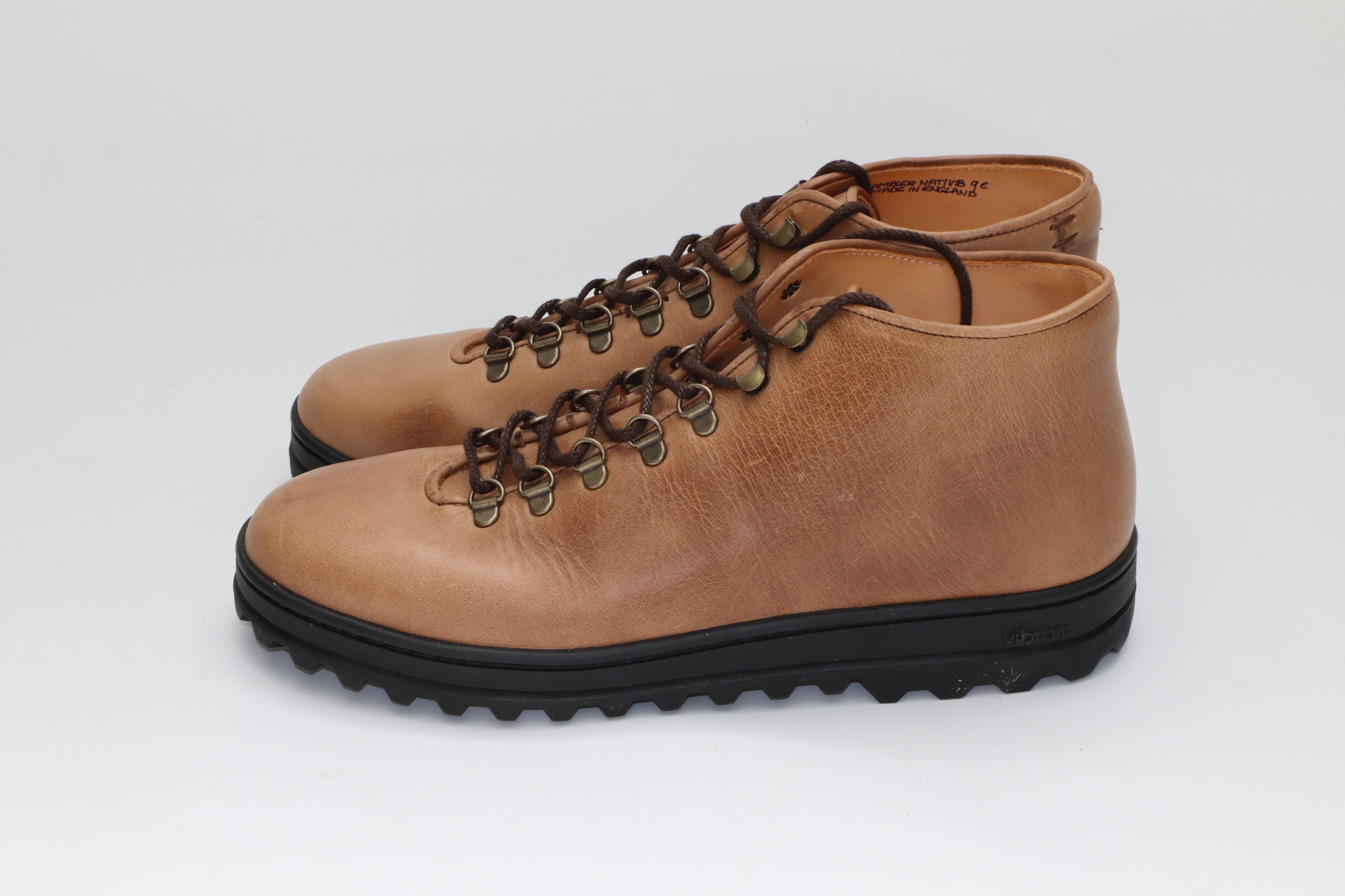 Everdon 'Rambler' Wholecut Mid - Horween Natural Chromexcel - SRE4 15
