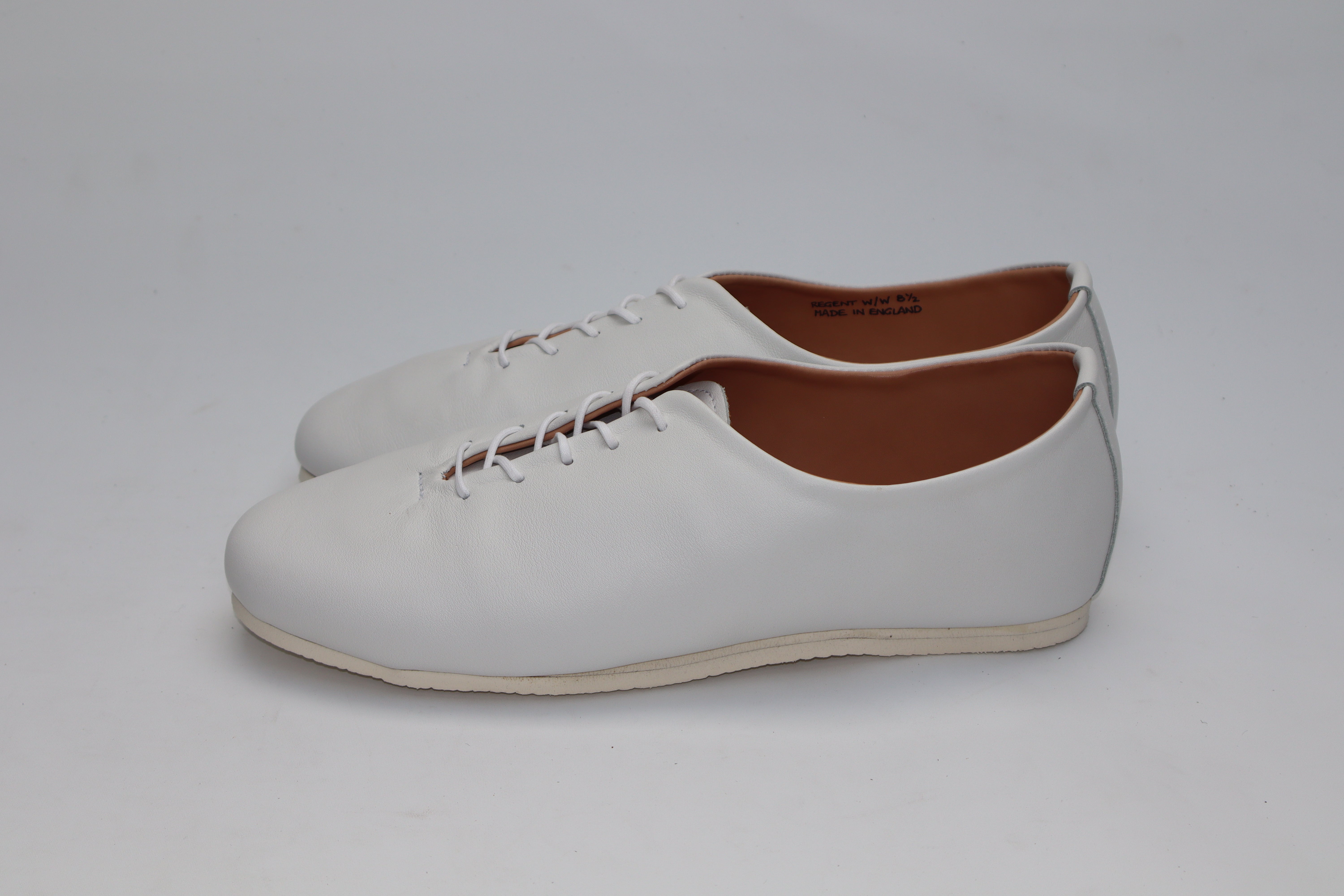 Regent Wholecut Shoe - White Calf - SRE4 25