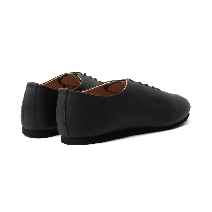 Regent Wholecut Shoe - Black Calf