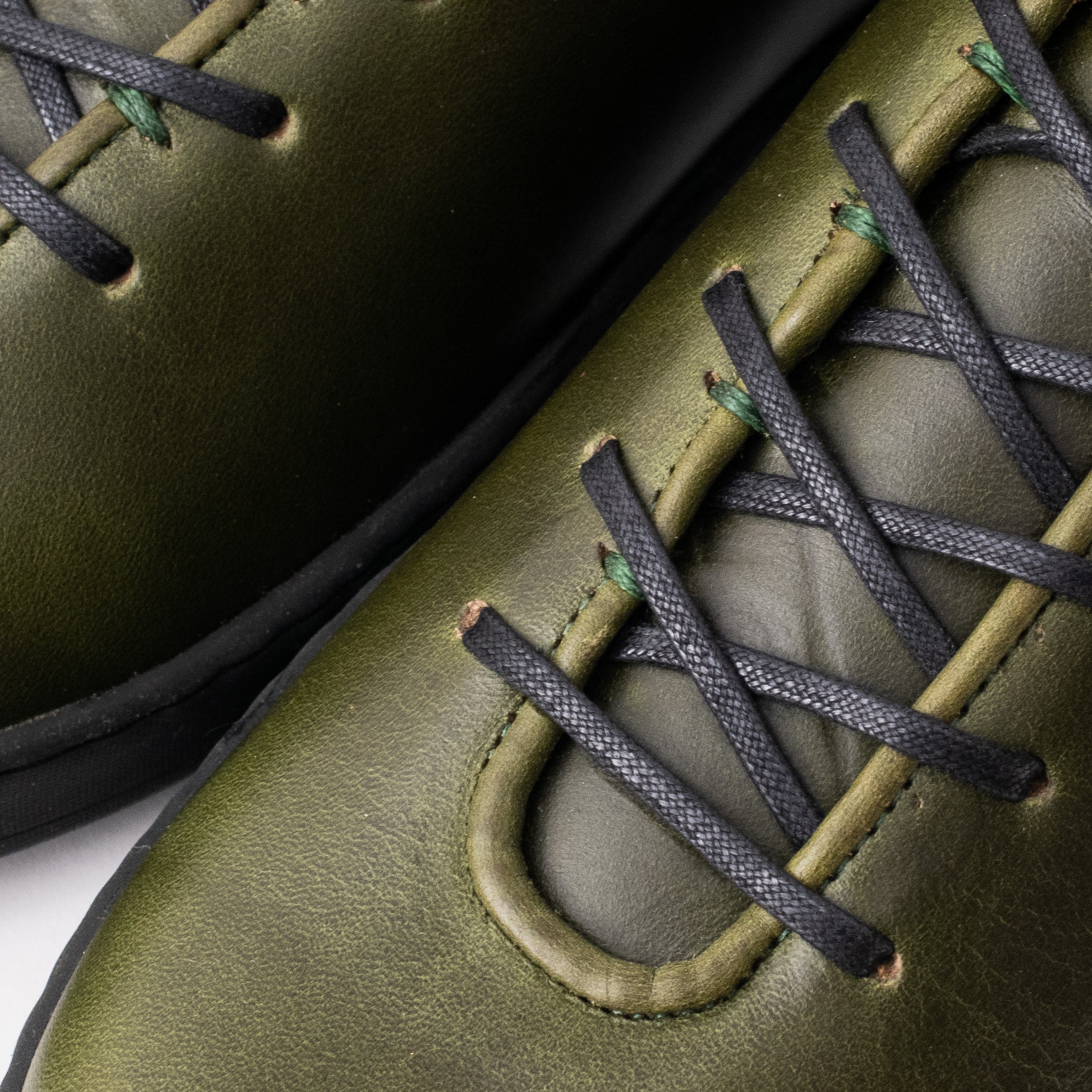 Everdon Hand Stitch Wholecut Mid - Horween Forest Green Chromexcel - Crown Northampton